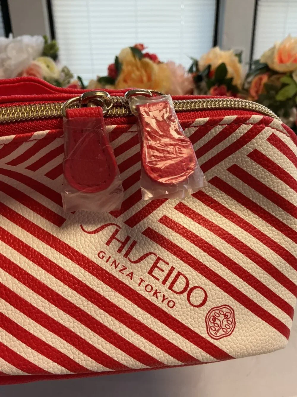 Shiseido Ginza Tokyo Red Cream Geometric Cosmetic Pouch